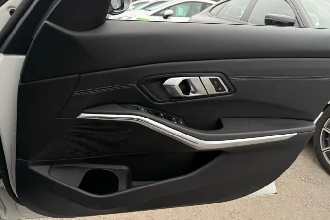 2021 BMW 3 Series