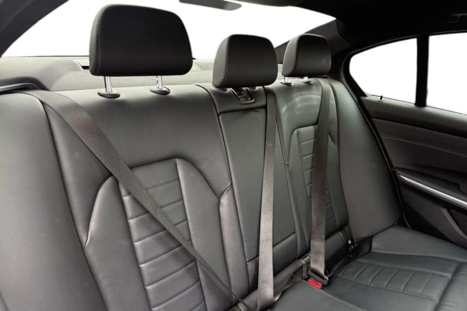 2021 BMW 3 Series
