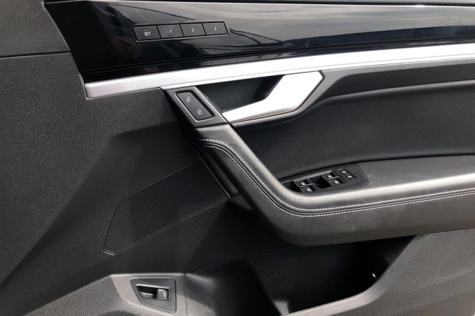 2022 Volkswagen Touareg