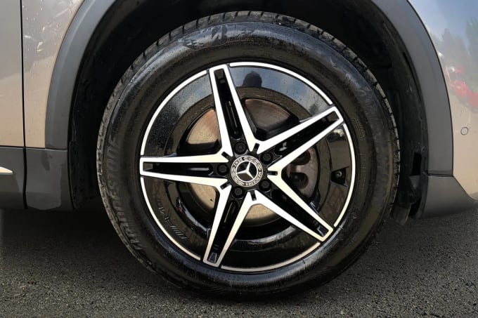 2022 Mercedes-benz Eqa
