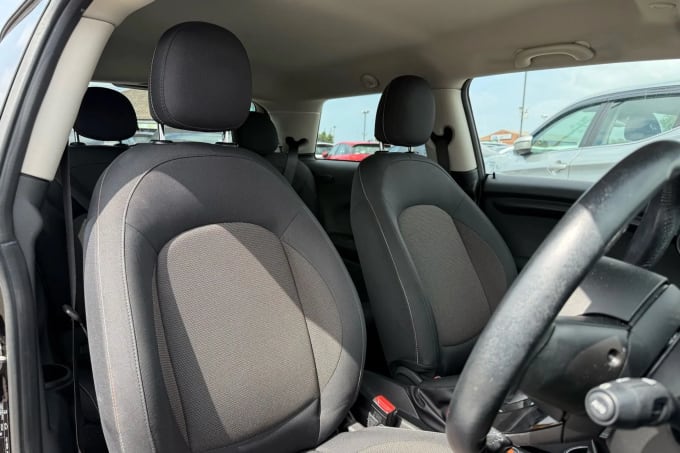 2016 Mini Hatch