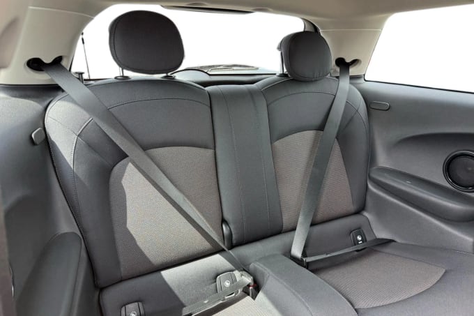 2016 Mini Hatch