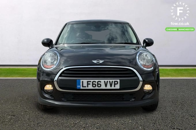 2016 Mini Hatch