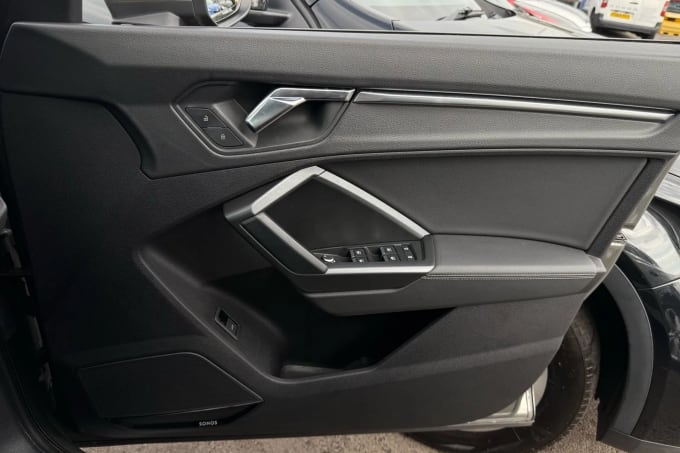 2021 Audi Q3