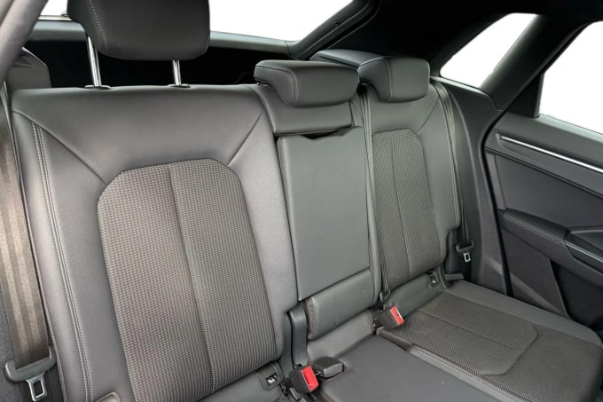 2021 Audi Q3