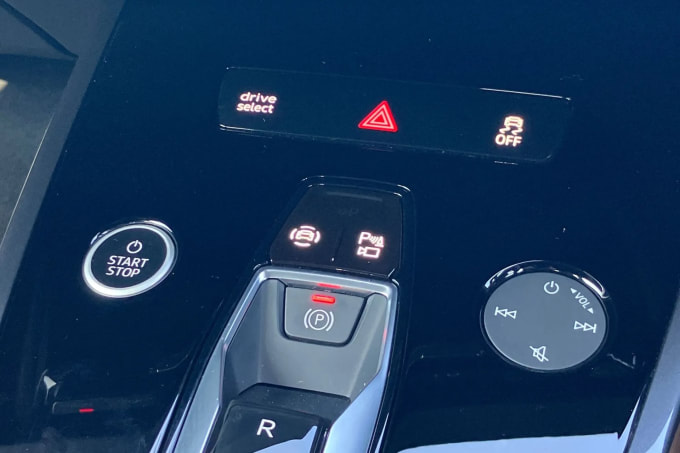 2021 Audi Q4