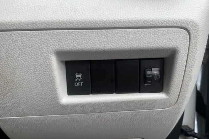 2018 Suzuki Ignis