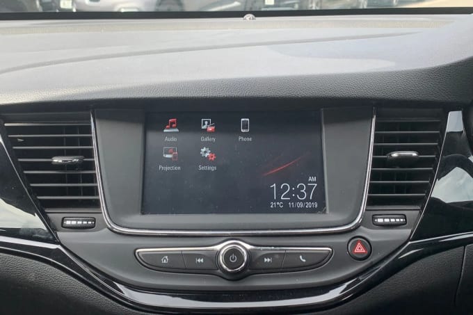2019 Vauxhall Astra