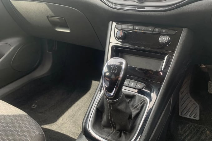2019 Vauxhall Astra