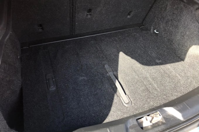 2019 Volvo V40