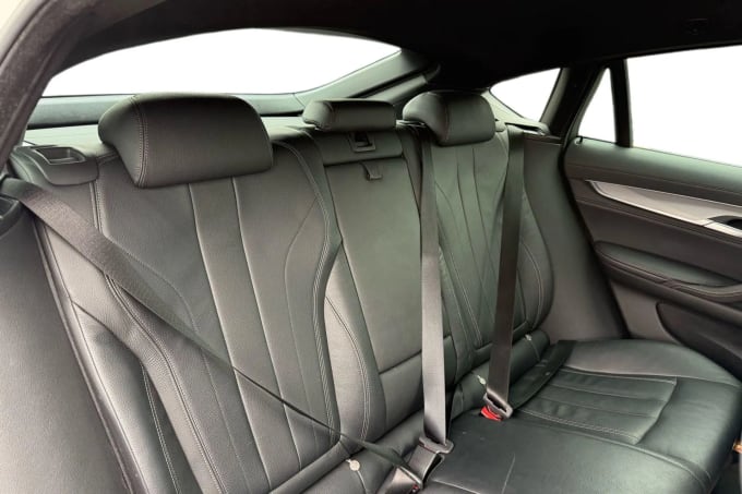 2019 BMW X6