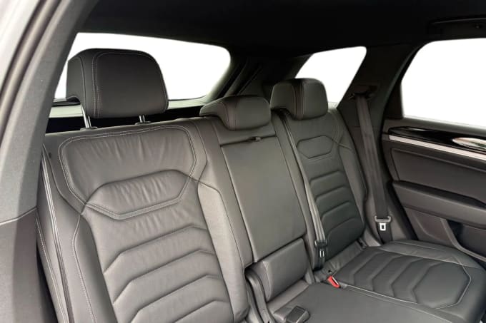 2019 Volkswagen Touareg