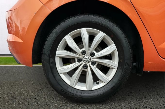 2018 Volkswagen Polo