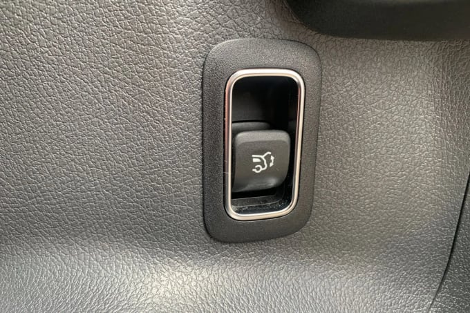 2022 Mercedes-benz Eqa