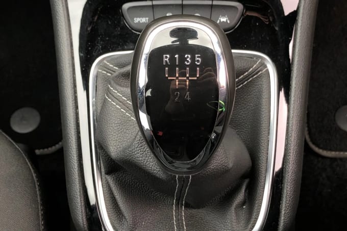 2019 Vauxhall Astra