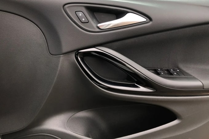 2019 Vauxhall Astra