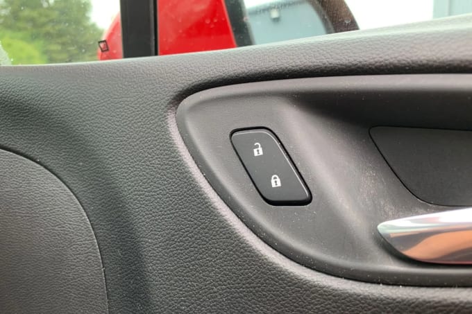 2019 Vauxhall Astra