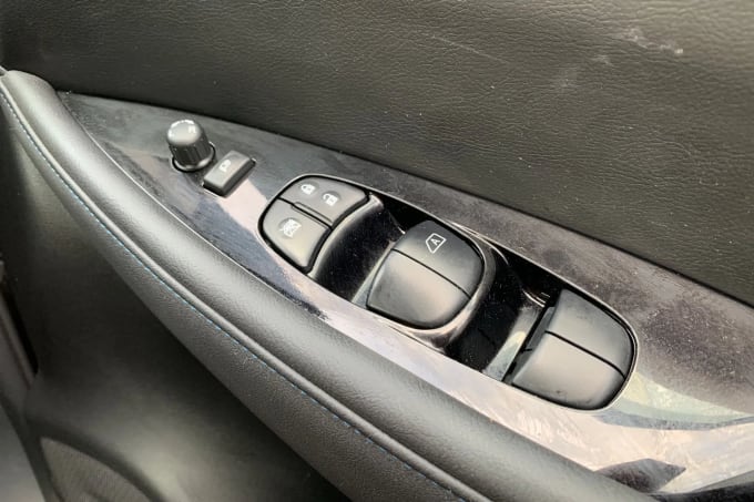 2022 Nissan Leaf