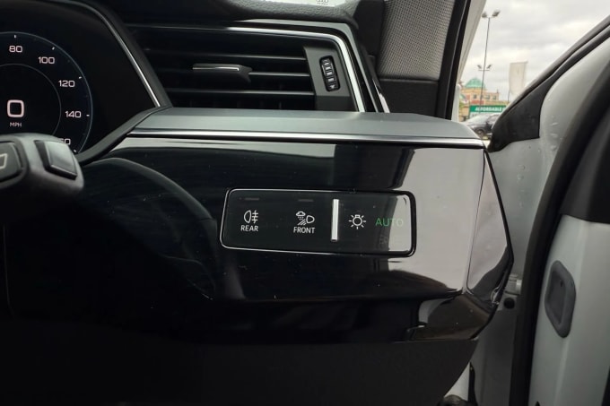2020 Audi E-tron