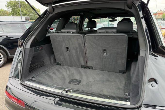 2018 Audi Q7