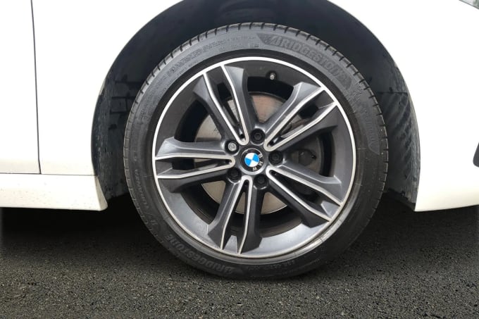 2022 BMW 1 Series