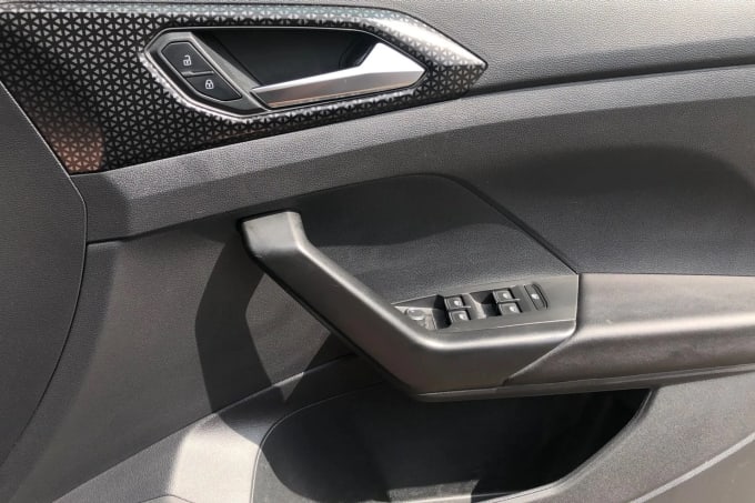 2022 Volkswagen T-cross