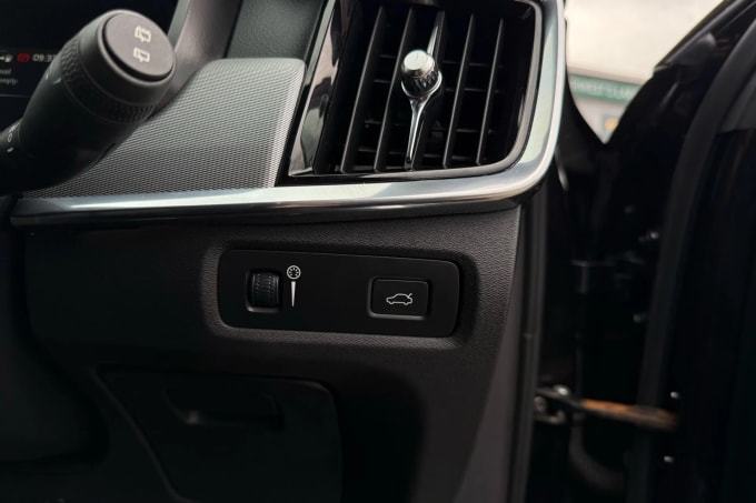 2019 Volvo V90