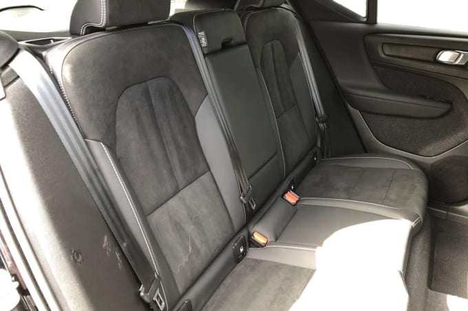 2023 Volvo Xc40