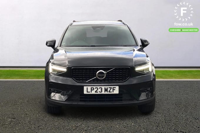 2023 Volvo Xc40