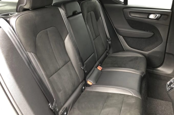 2020 Volvo Xc40