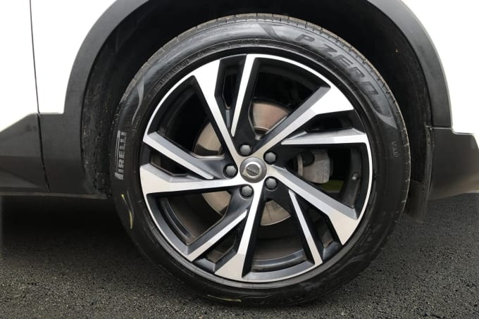 2020 Volvo Xc40
