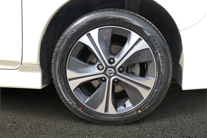 2021 Nissan Leaf