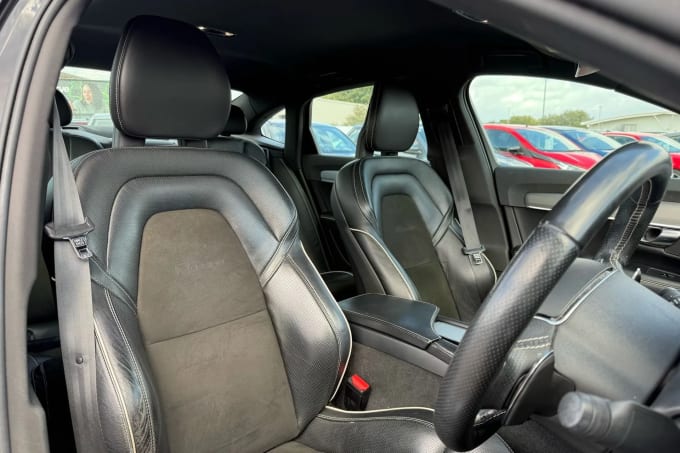 2018 Volvo S90