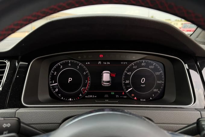 2018 Volkswagen Golf