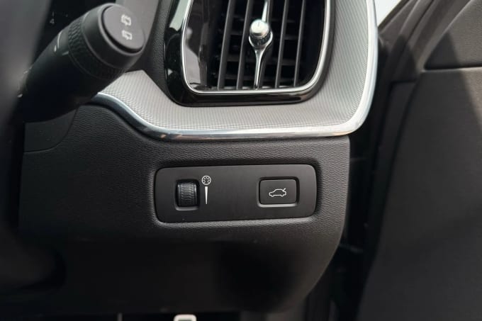 2020 Volvo Xc60