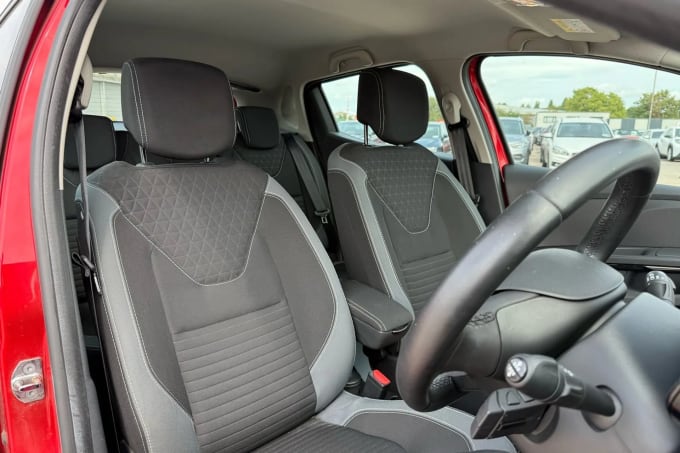 2016 Renault Clio