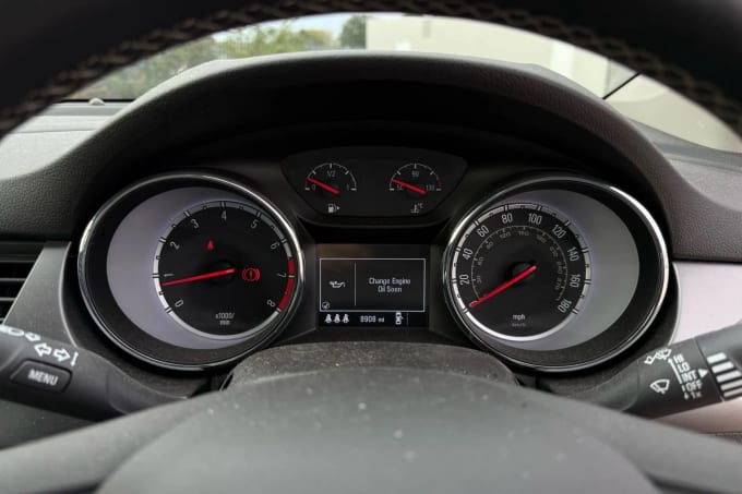 2017 Vauxhall Astra