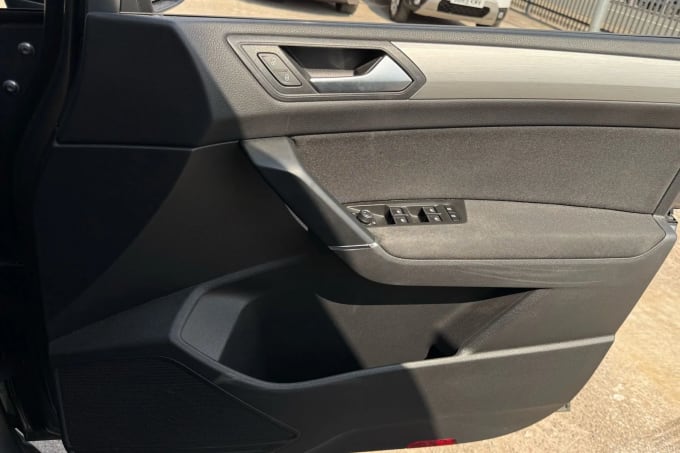 2017 Volkswagen Touran