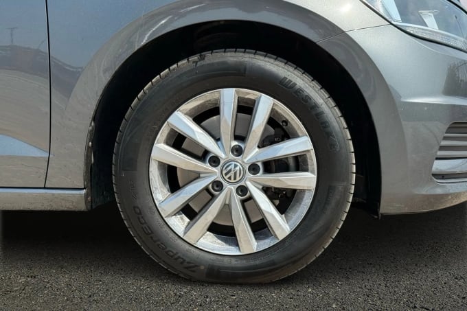 2017 Volkswagen Touran