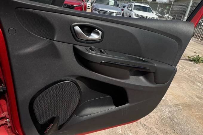 2016 Renault Clio