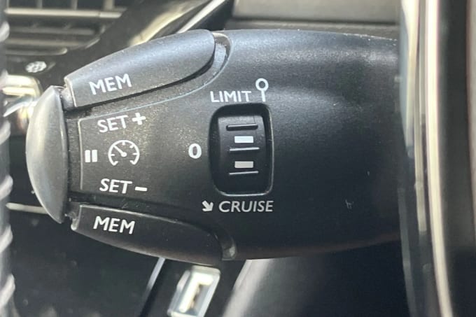 2020 Peugeot 2008