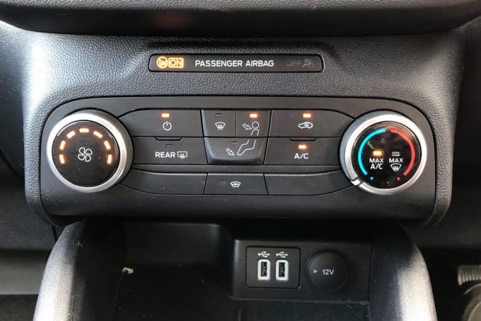 2022 Ford Kuga