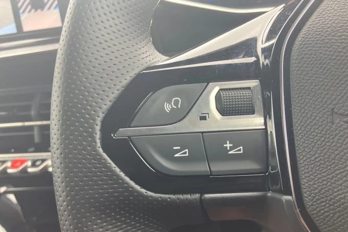 2025 Peugeot 2008