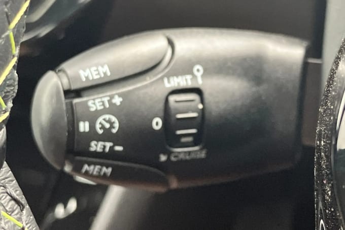 2025 Peugeot 2008