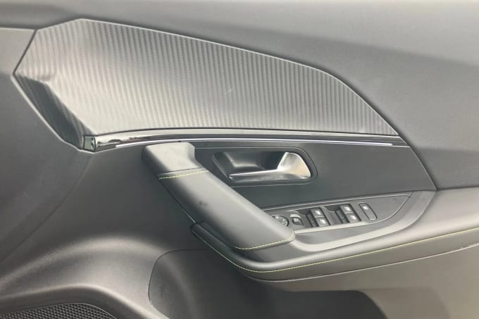 2025 Peugeot 2008