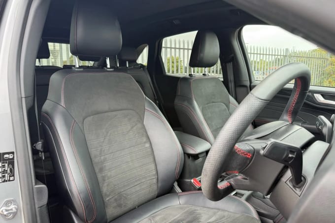 2022 Ford Kuga