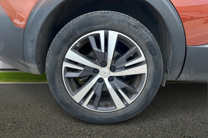 2021 Peugeot 5008