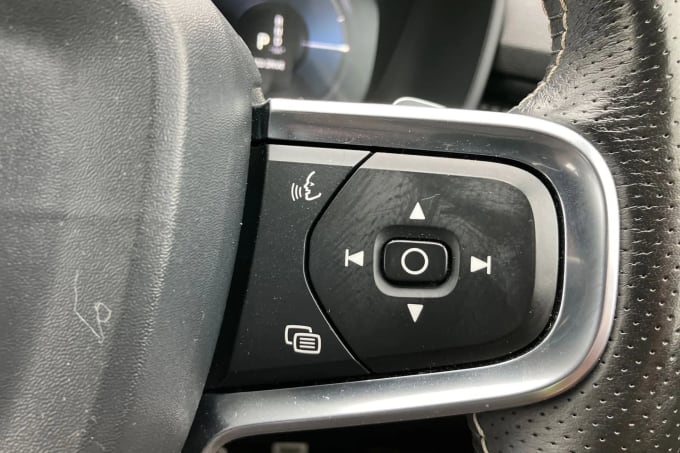 2020 Volvo Xc40