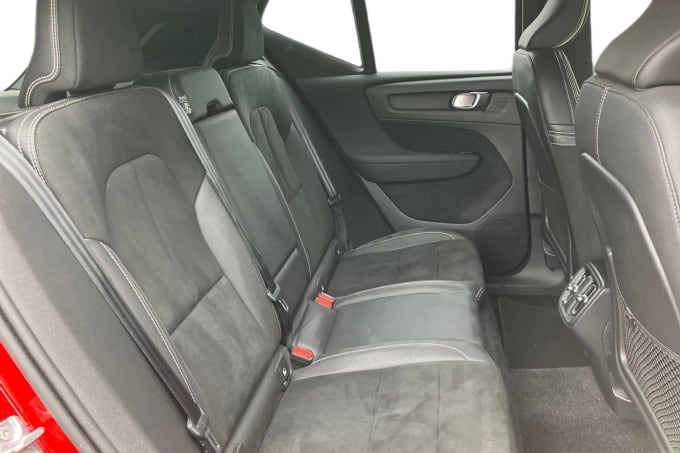 2020 Volvo Xc40