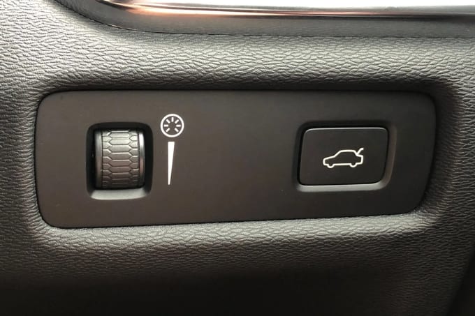 2021 Volvo V60